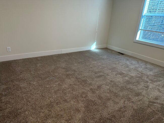 Photo - 491 Spanish Oak Ln