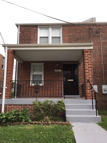 Building Photo - 639 Emerson St NE Rental