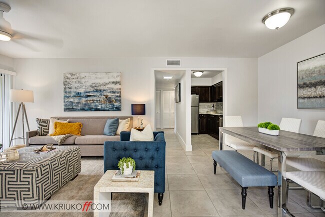 2 HAB, 1 BA - GROVE RESIDENCES