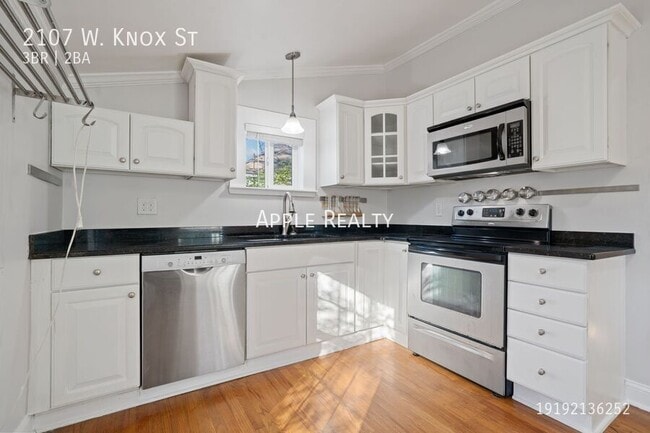 Photo - 2107 W Knox St