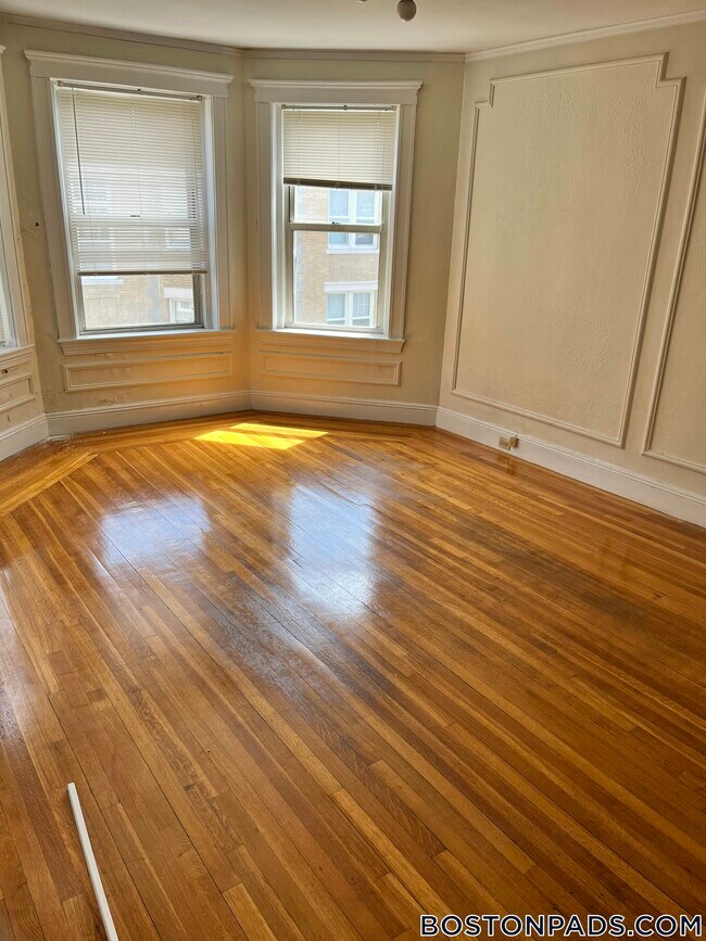 Photo - 92 Maple St Unit 6