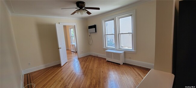 Sala de estar / Estudio - 56 Marlboro Rd Unidad 1st Floor