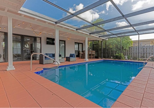 Photo - 1311 SW 56th Ave