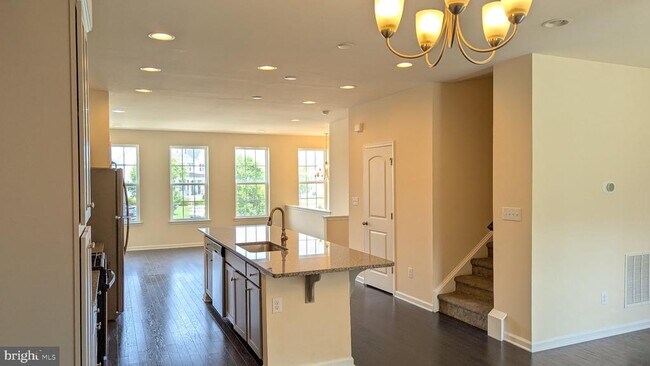 Photo - 224 Jenny Dr