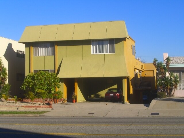 Prime Miracle Mile Location! - 5773 W Olympic Blvd Apartments Unit 1