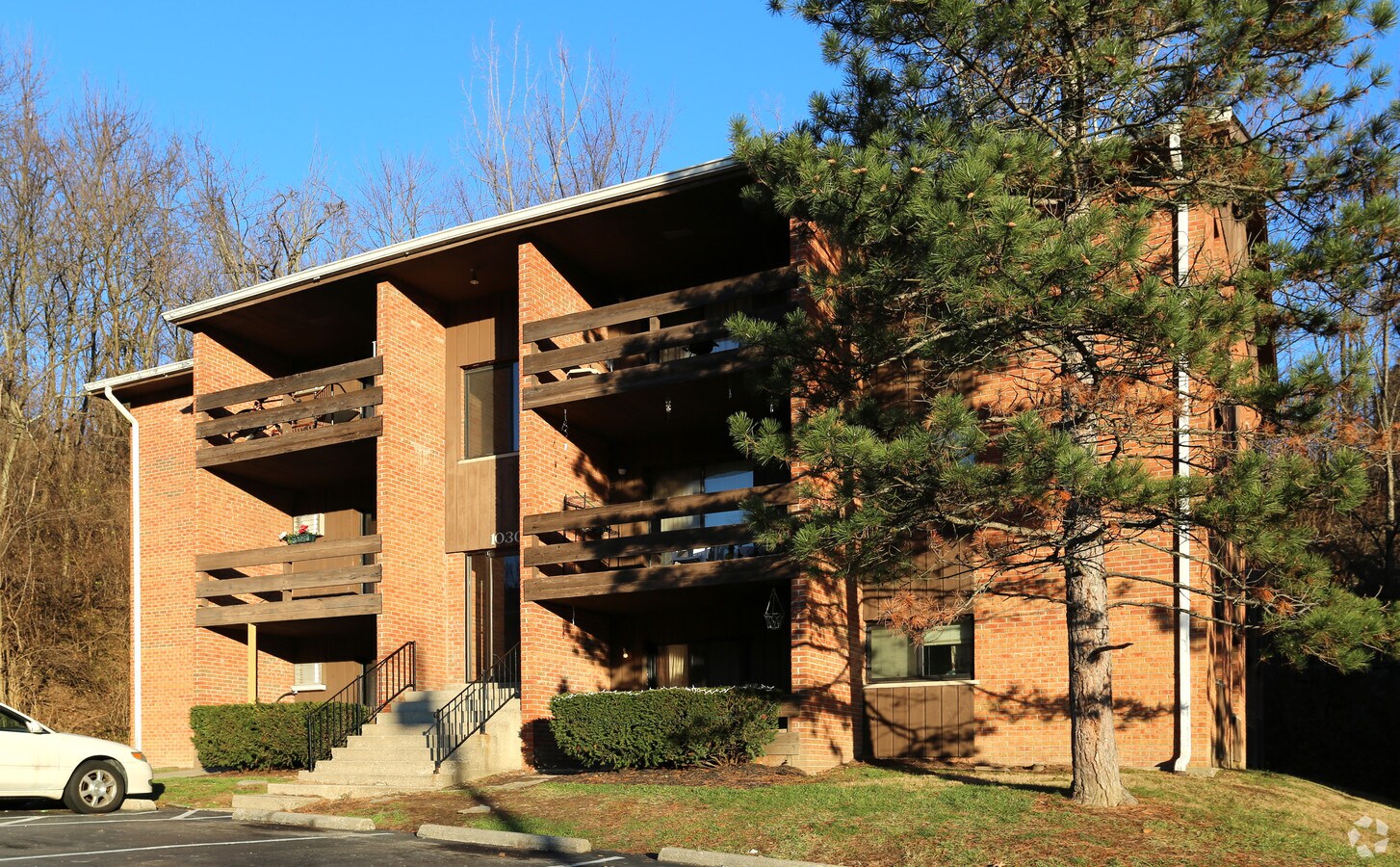 Emery Apartments - Emery Apartments