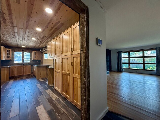 Photo - 6419 E Claytonia St