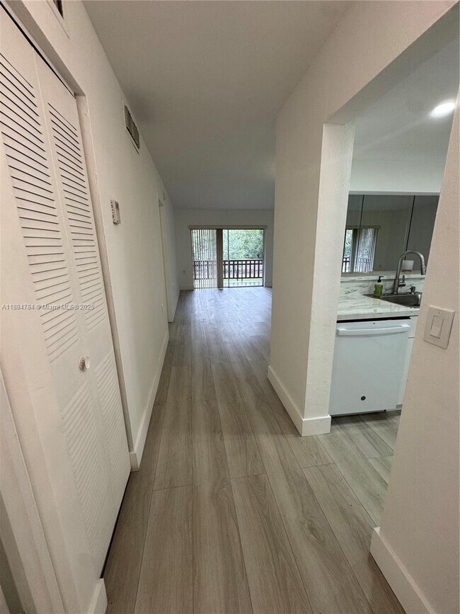 Photo - 11291 SW 88th St Unit 202