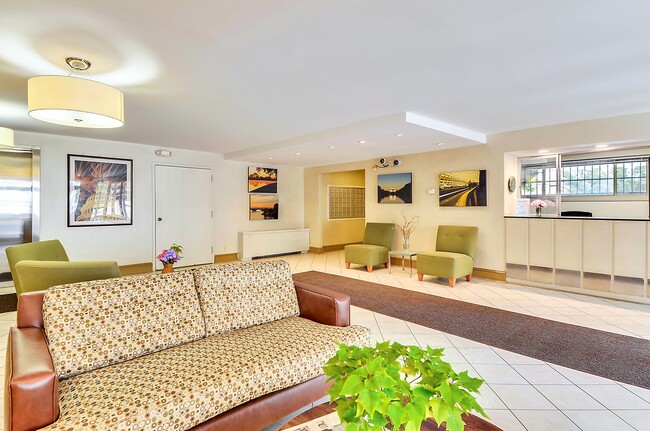 Photo - 2401 H St NW Unit 402