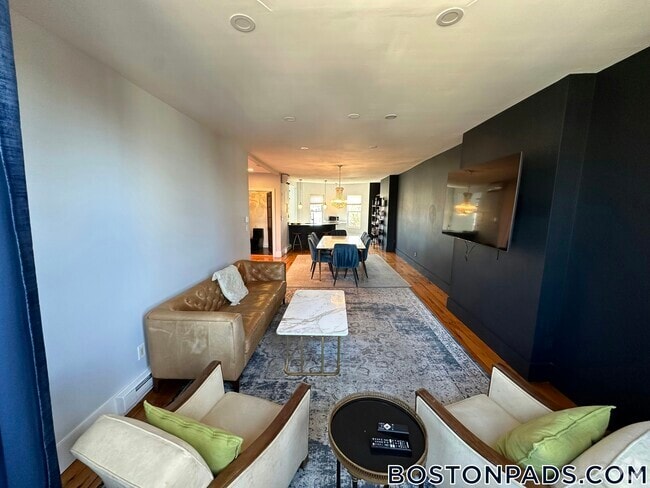 Building Photo - 482 Columbus Ave Rental