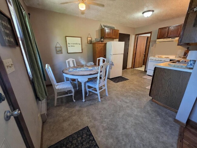 Photo - 2 Bedroom, 1 Bathroom with Attached Garage & Patio Unit Apt D
