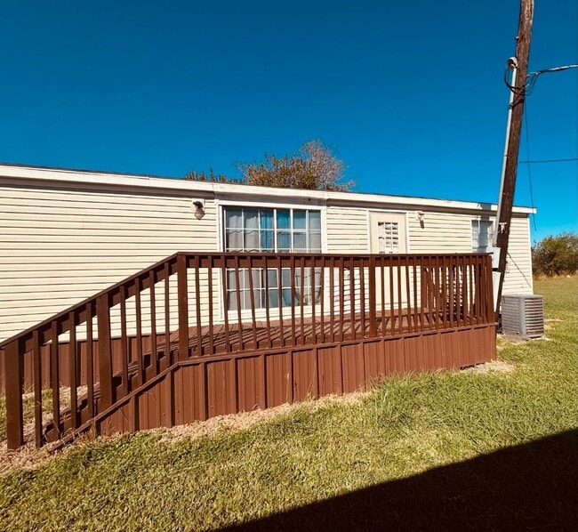 Photo - 2111 W Austin St