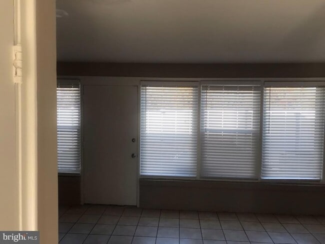 Photo - 2050 Nike Dr