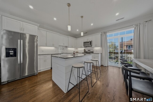 Photo - 145 Brentwood Ave