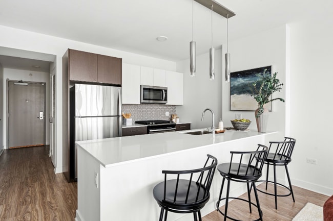 Photo - 1335 S Michigan Ave