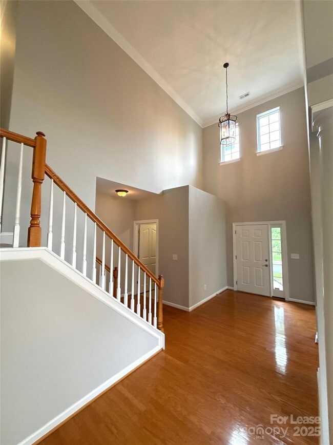 Photo - 1113 Cooper Ln