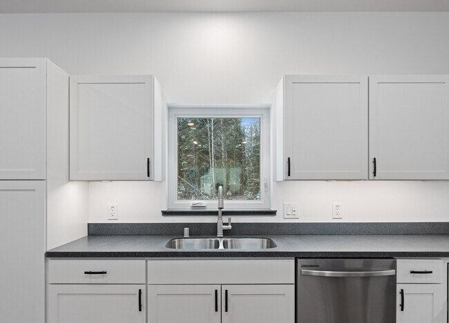 Photo - 3110 Psalms Blvd