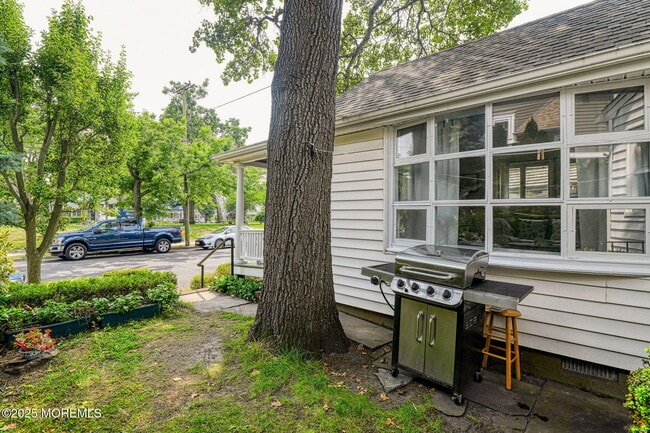 83 Cookman Ave