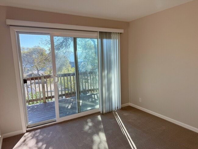 Photo - 2005 Monroe Ave