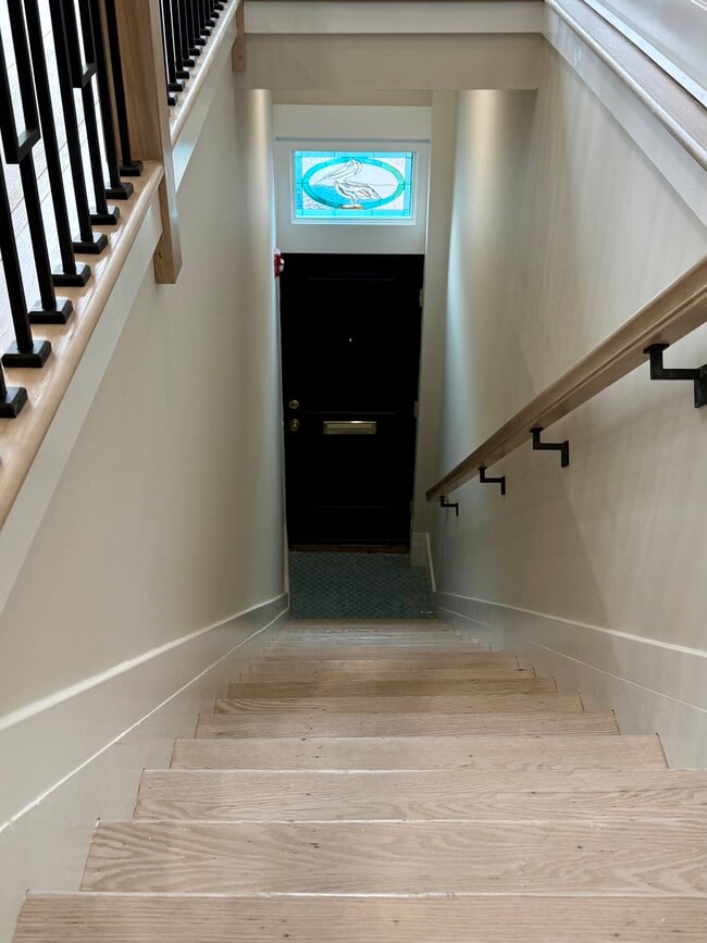 Photo - 906 Main St Unit A