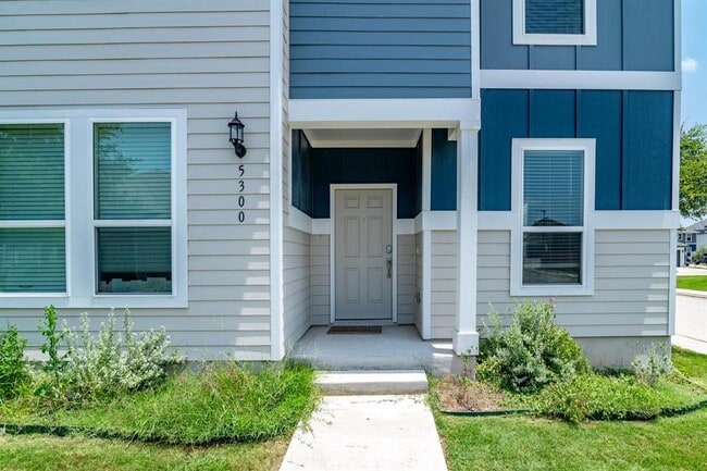Photo - 5300 Mulberry Grove Ln