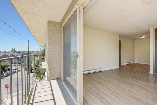 Photo - Stonebridge Apartments