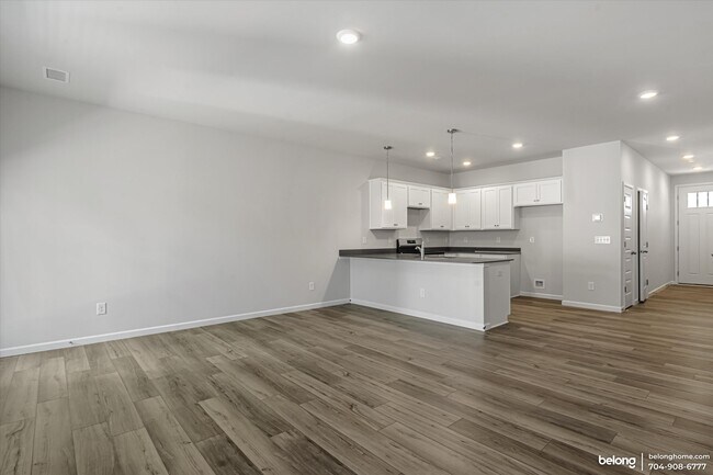 Photo - 2573 Ruby Dixon Xing Dr