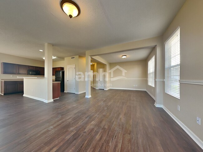 Photo - 4291 Raintree Rd