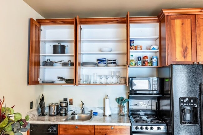 Photo - Furnished Park City Studio Available for Rent