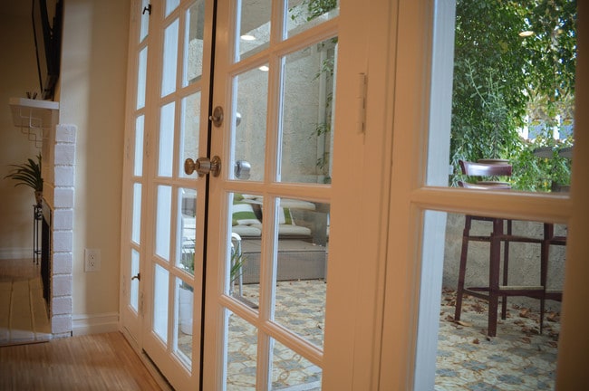 Patio - 5321 Coldwater Canyon Ave