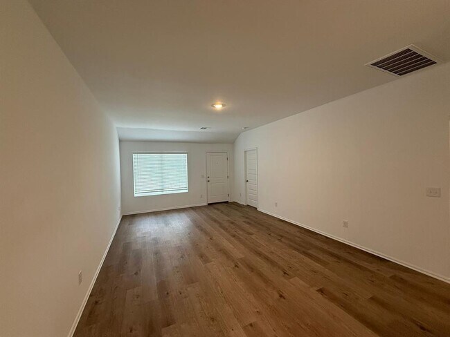 Photo - 776 SW 11th St House