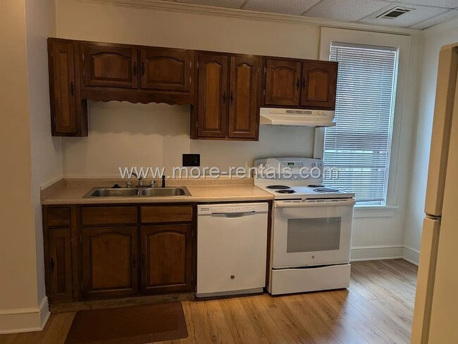 Photo - 51 Stewart Ave Unidad 51 Stewart