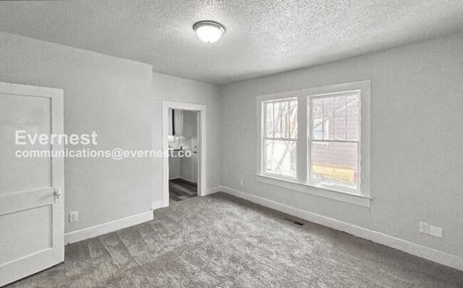 Photo - 3920 39th Ave N