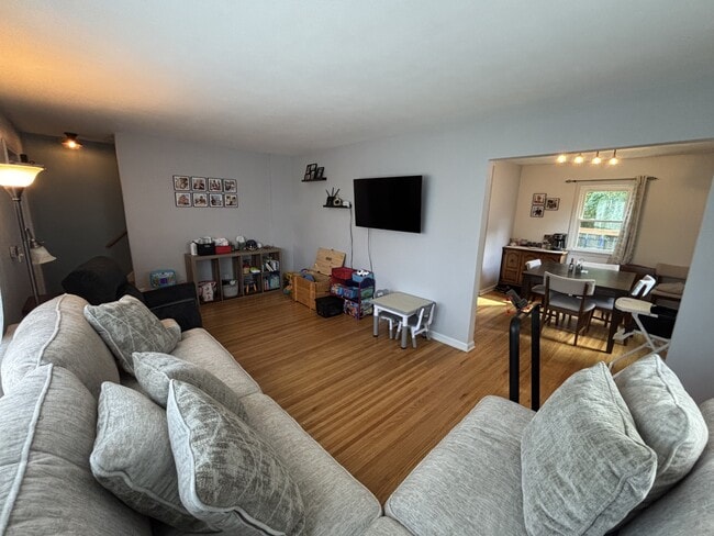 665 Tarrington Rd