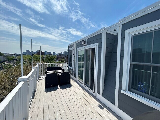 Photo - 179 London St Condo Unit 4