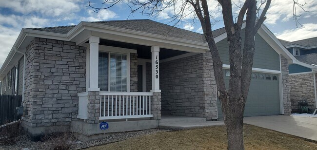 Photo - 16530 Race St