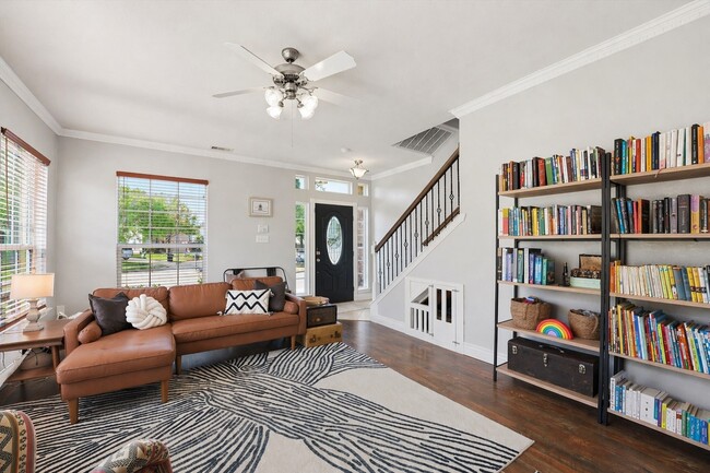 Photo - 6215 Lake Chase Ct