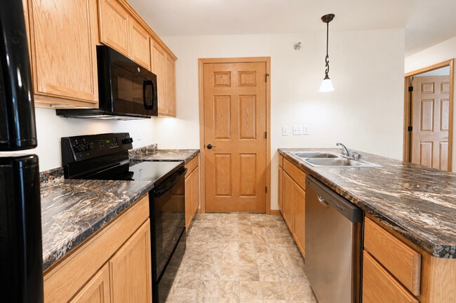 Photo - Berry Pointe Luxury Apartments