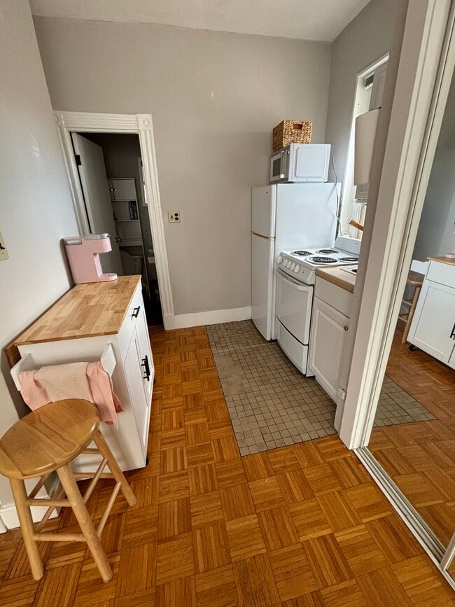 Photo - 40 Anderson St Unit 17