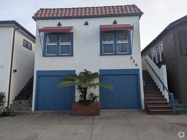 Building Photo - 328 1st St Unit 328 first St, front Rental