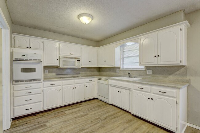 Photo - 3 bed 2 bath home in OKC