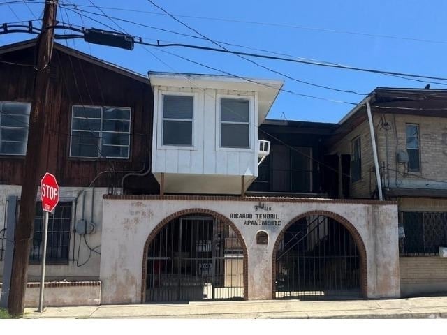Building Photo - 520 Hidalgo St Unit 3 Rental