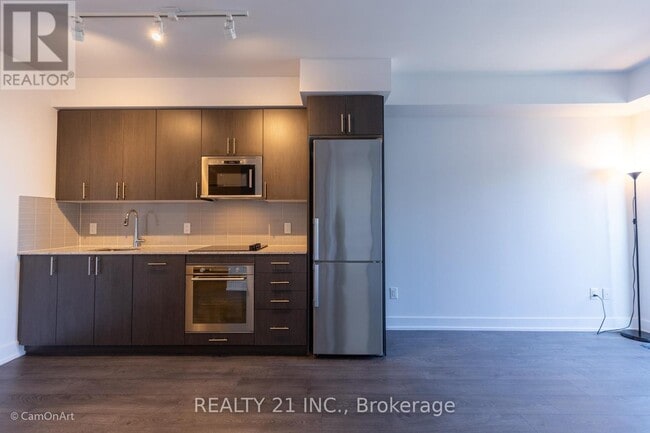 Photo - 2550 Simcoe St N Unit 2413
