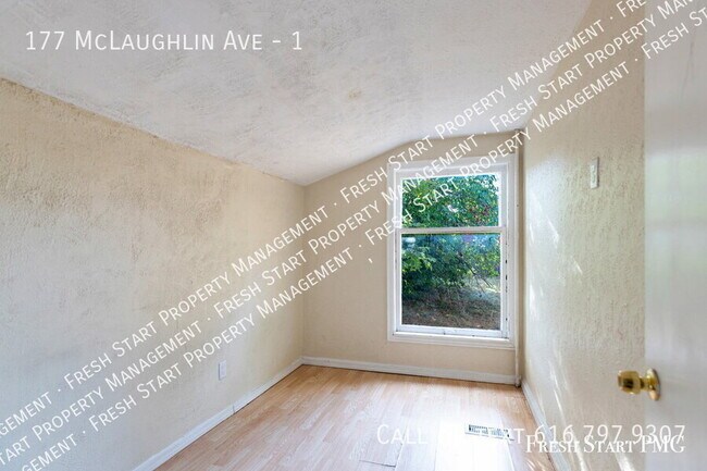 Photo - 177 McLaughlin Ave Unit 1