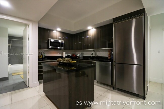 Photo - 92 SW 3rd St Condo Unit 2304
