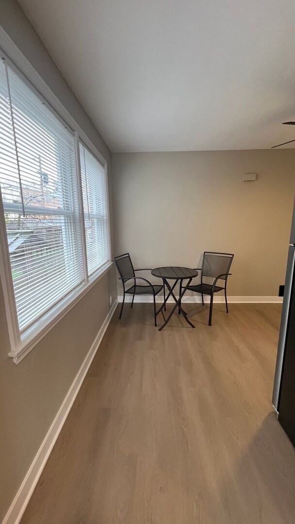 Photo - 4835 Hull St