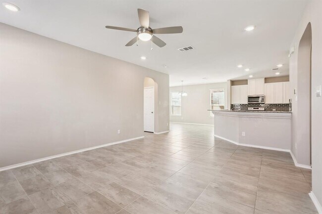 Photo - 17117 Gibbons Path