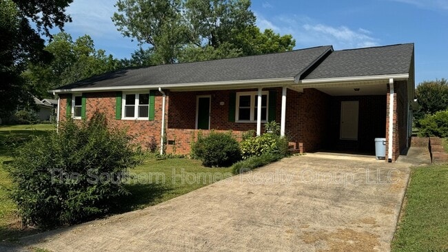 Building Photo - 220 Wilkins Ave