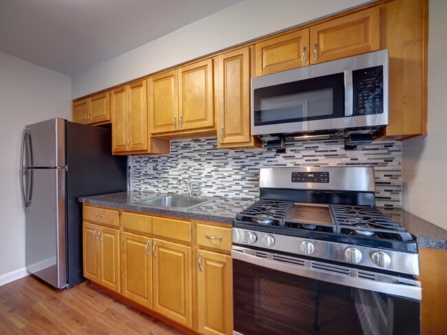 Photo - Garwood Gardens Apartments