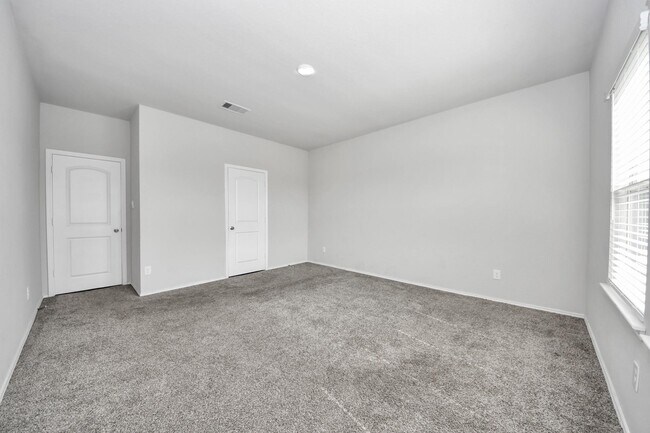 Photo - 21003 Seneca Willow Wy